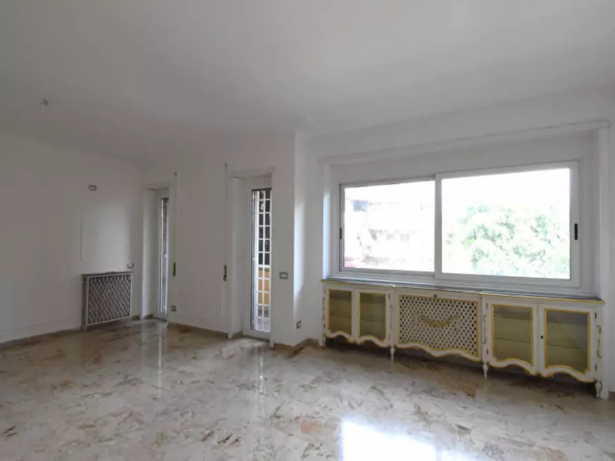 Immagine 9 di Appartamento in affitto  in Viale Cortina d'Ampezzo a Roma