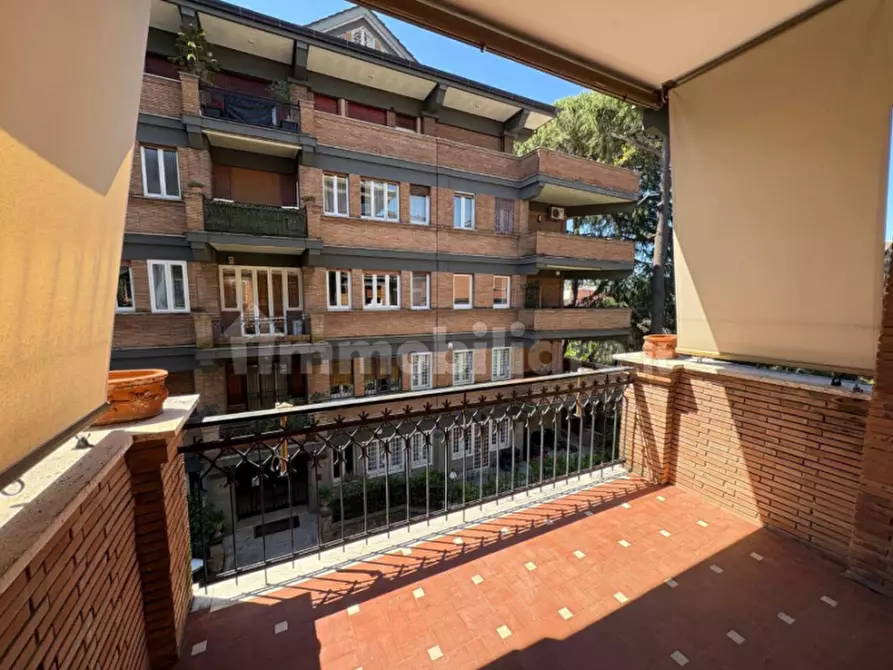 Immagine 10 di Appartamento in affitto  in Viale Cortina d'Ampezzo a Roma