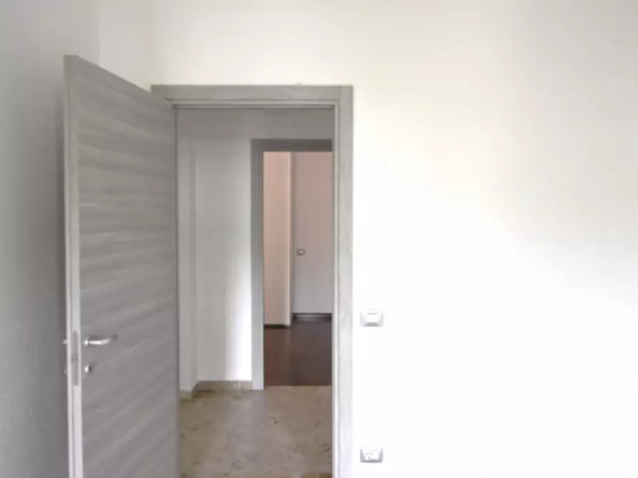 Immagine 25 di Appartamento in affitto  in Viale Cortina d'Ampezzo a Roma