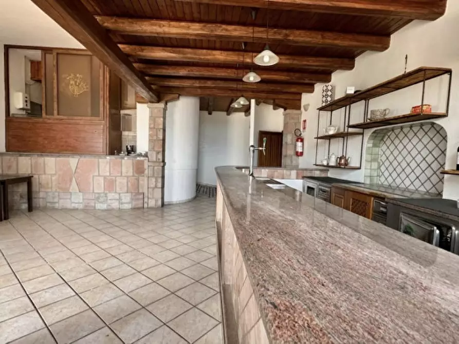 Immagine 4 di Villa in vendita  in Via Marco Polo a Budoni
