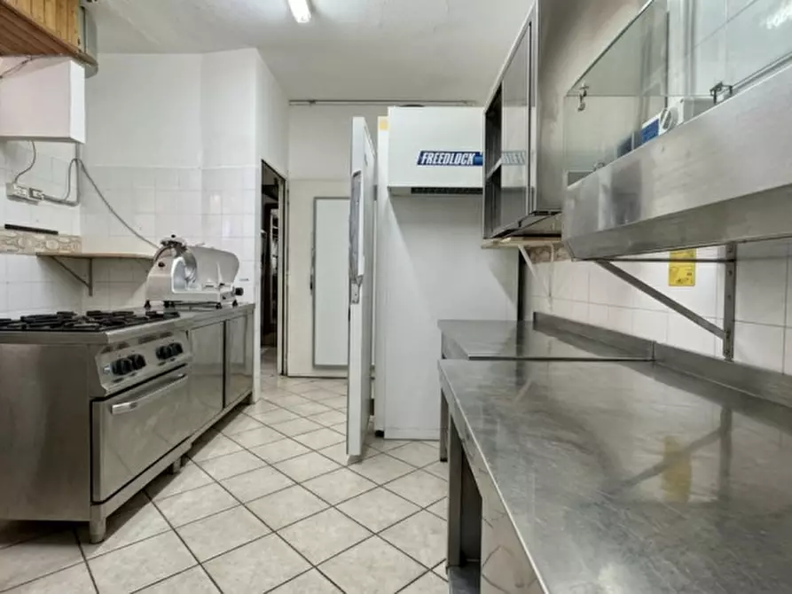 Immagine 22 di Villa in vendita  in Via Marco Polo a Budoni