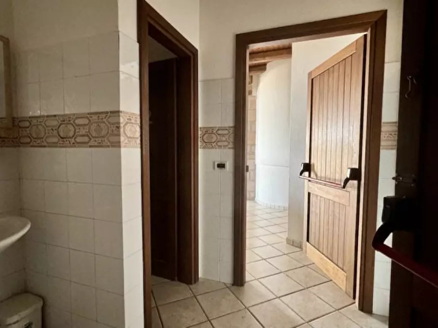 Immagine 26 di Villa in vendita  in Via Marco Polo a Budoni