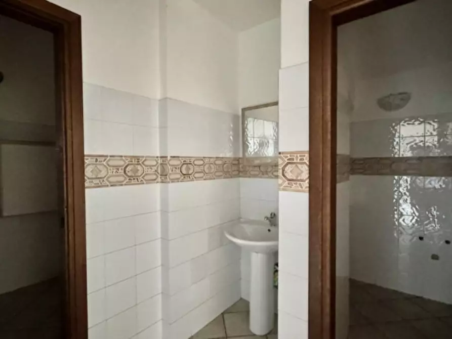Immagine 27 di Villa in vendita  in Via Marco Polo a Budoni