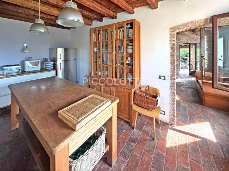 Immagine 15 di Rustico / casale in vendita  in via dei Torretto a Asolo