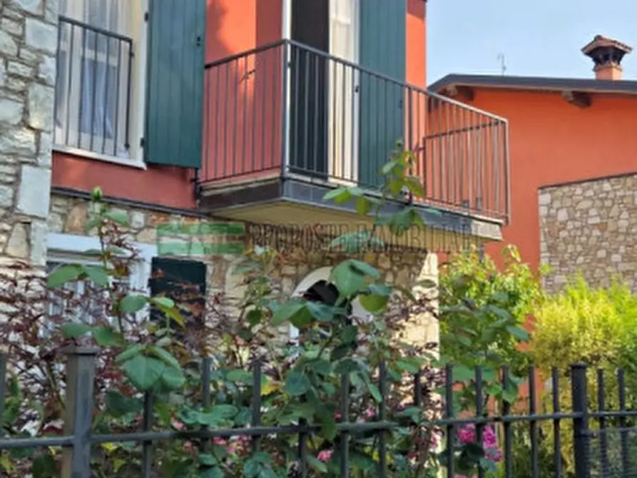 Immagine 20 di Villetta a schiera in vendita  in Via dei Sabbioni a Ome
