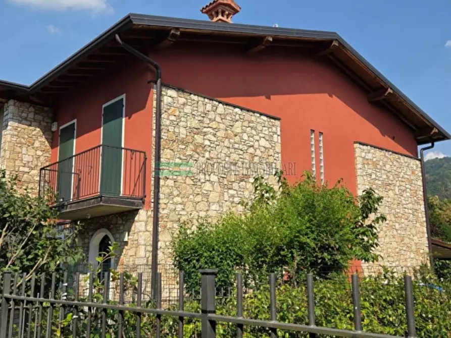 Immagine 21 di Villetta a schiera in vendita  in Via dei Sabbioni a Ome