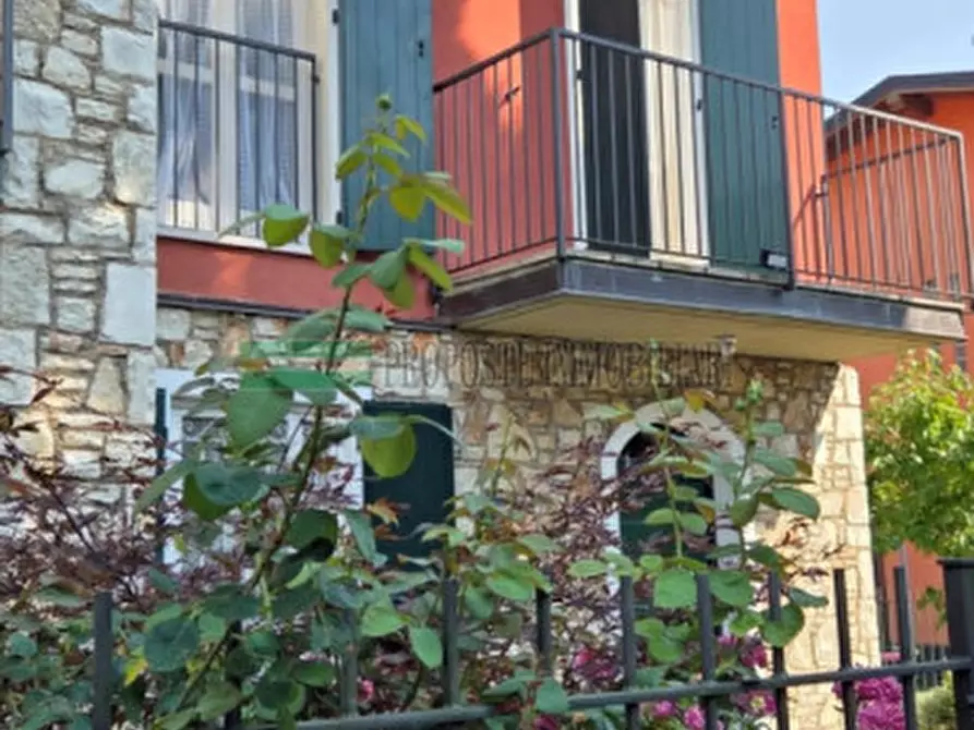 Immagine 26 di Villetta a schiera in vendita  in Via dei Sabbioni a Ome