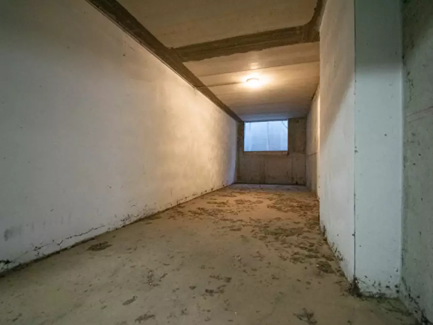 Immagine 2 di Garage in vendita  in Via Paolo VI a San Giorgio Delle Pertiche