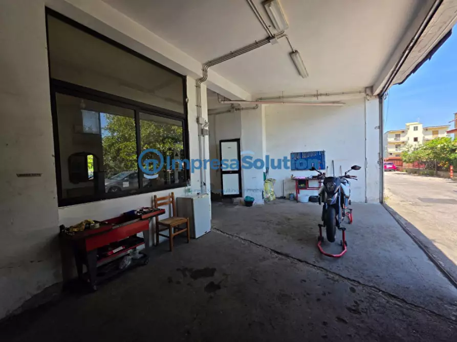 Immagine 5 di Laboratorio in vendita  in Via Arcangelo Corelli a Napoli