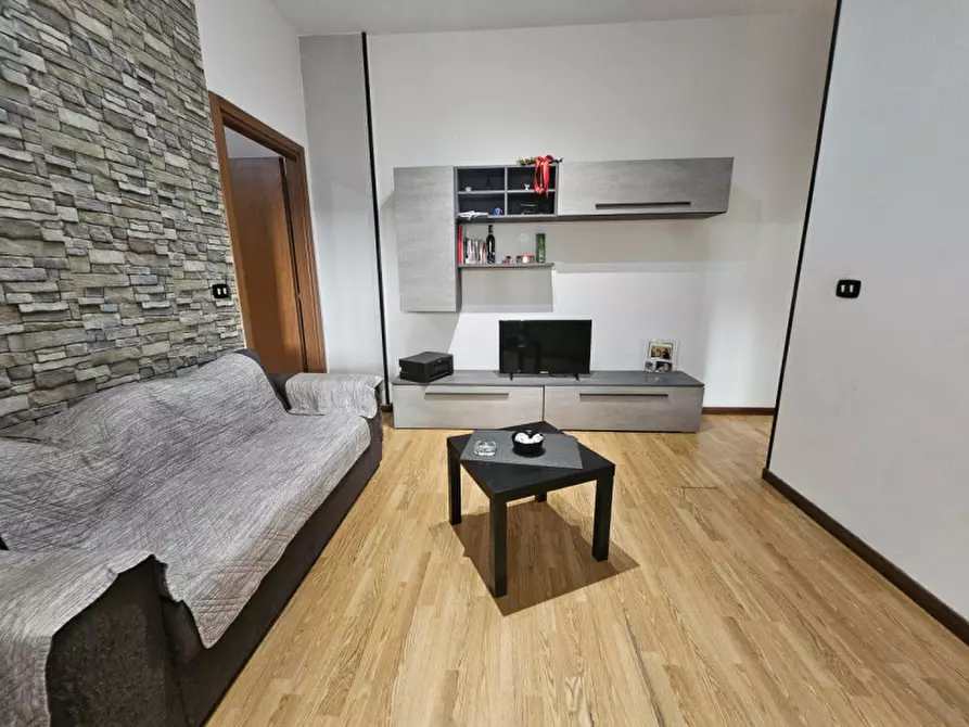 Immagine 4 di Appartamento in vendita  in Via Mignone a Savona