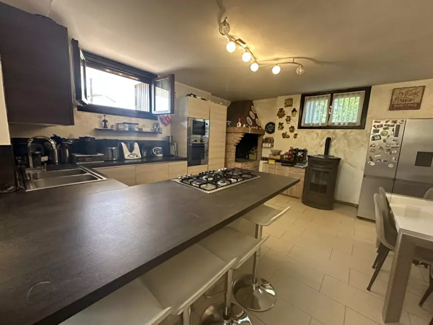Immagine 6 di Casa bifamiliare in vendita  a Grumolo Delle Abbadesse