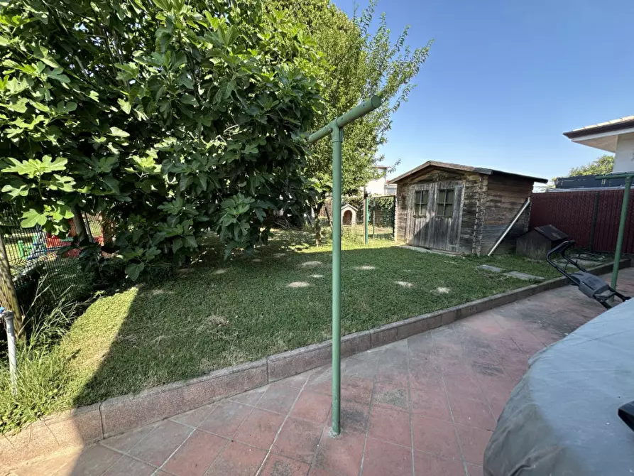 Immagine 39 di Casa bifamiliare in vendita  a Grumolo Delle Abbadesse