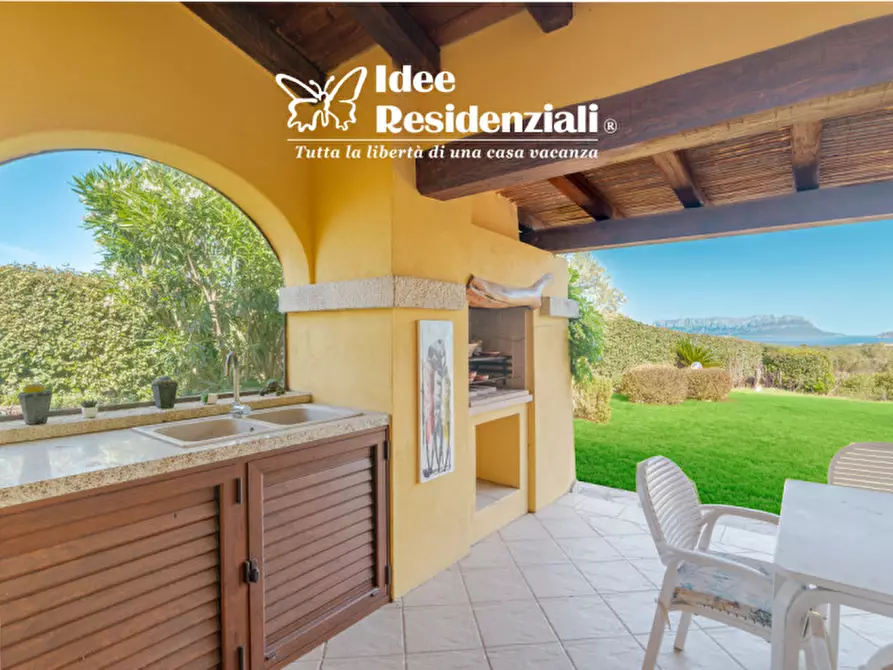 Immagine 5 di Villa in vendita  a Golfo Aranci