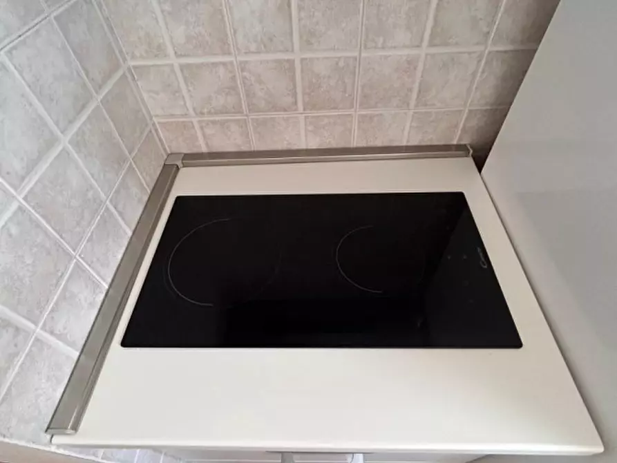 Immagine 15 di Appartamento in vendita  in Via Caviglia 8 a Ceriale