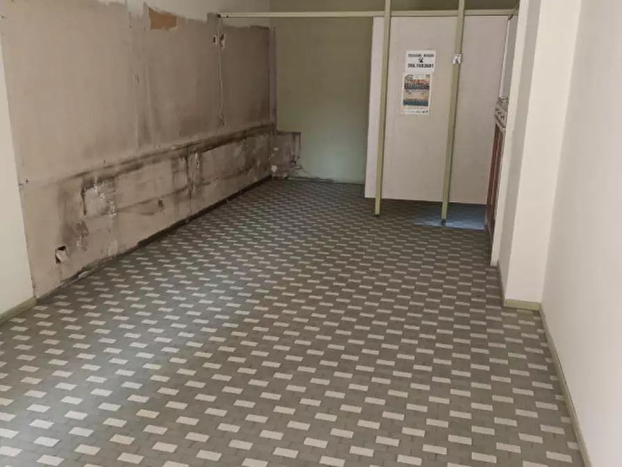 Immagine 6 di Negozio in vendita  in Via Eleuterio Pagliano  21 a Casale Monferrato