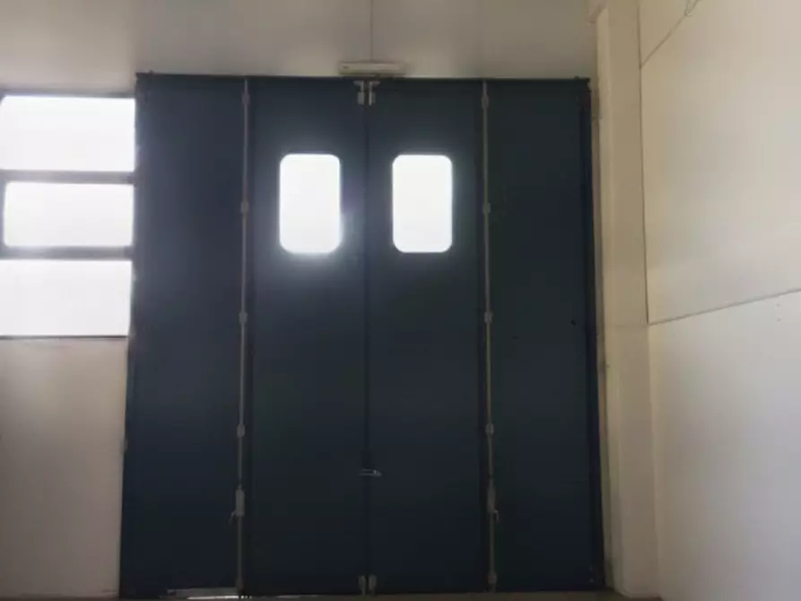 Immagine 4 di Capannone industriale in vendita  in Via Caossea a Torreglia