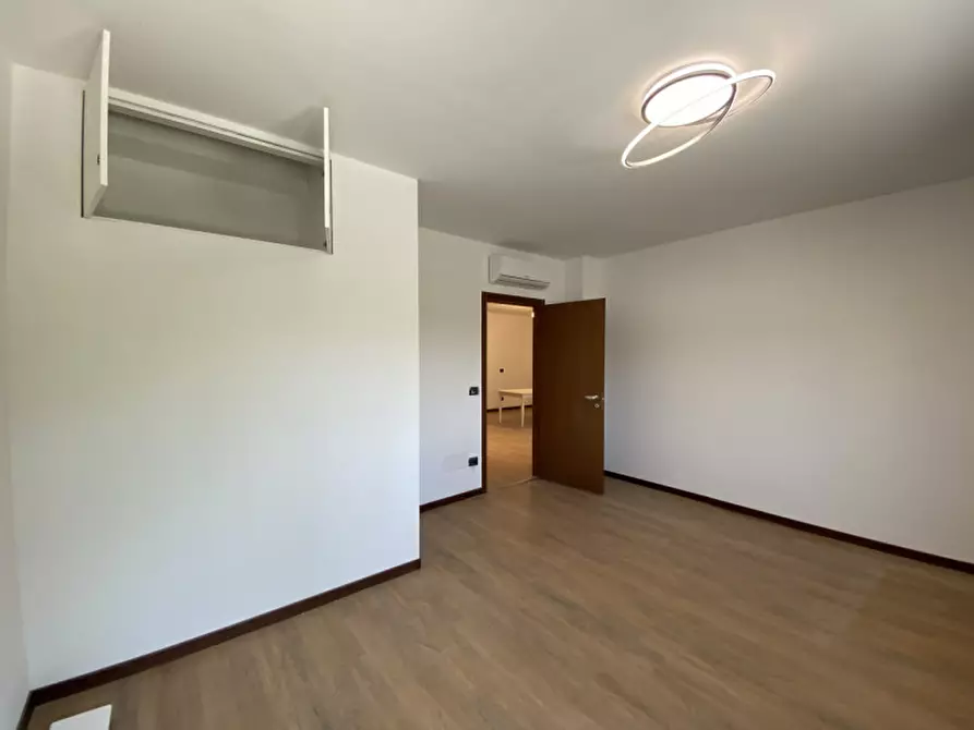 Immagine 9 di Appartamento in affitto  in Salita Gino Rocca a Alba