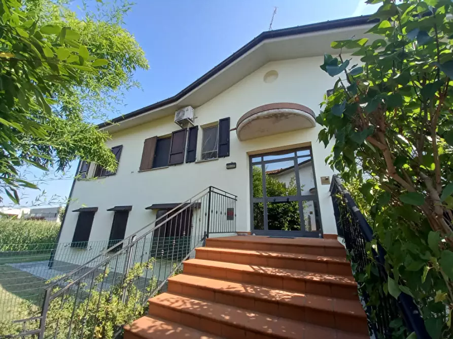 Immagine 12 di Appartamento in vendita  in Via della Pace 8 a Sala Bolognese