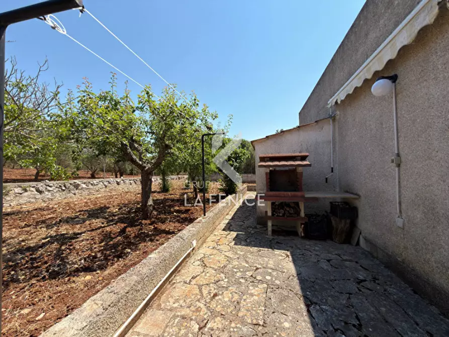 Immagine 37 di Villa in vendita  in strada monti del duca a Martina Franca