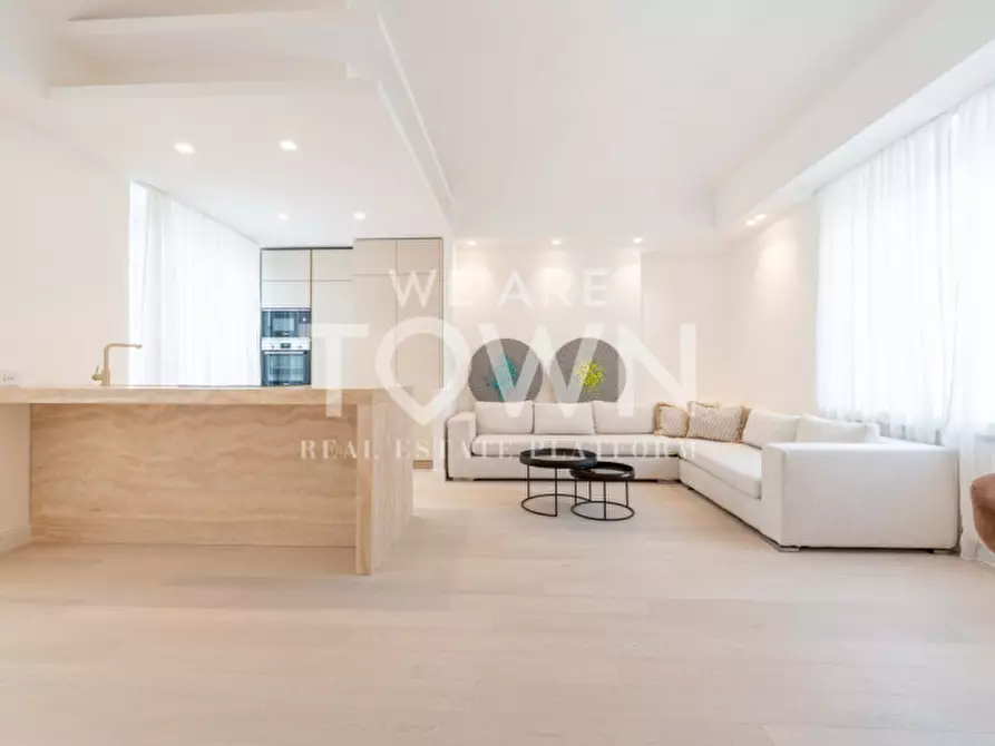 Immagine 1 di Appartamento in vendita  in via Dante a Milano