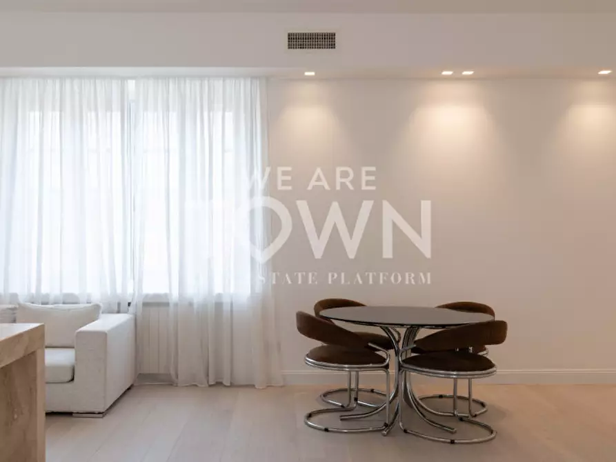 Immagine 39 di Appartamento in vendita  in via Dante a Milano
