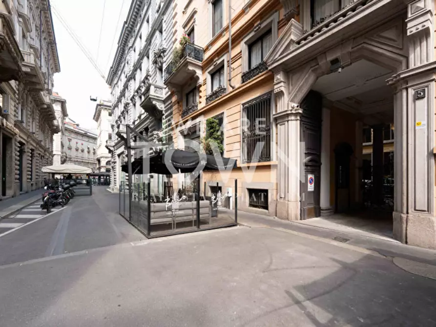 Immagine 54 di Appartamento in vendita  in via Dante a Milano