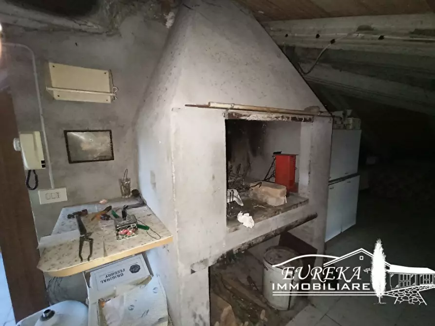 Immagine 24 di Casa indipendente in vendita  a Castiglione Del Lago