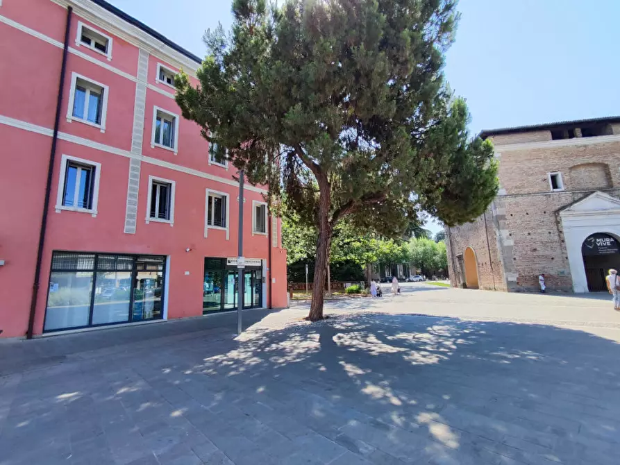 Immagine 7 di Garage in vendita  a Padova