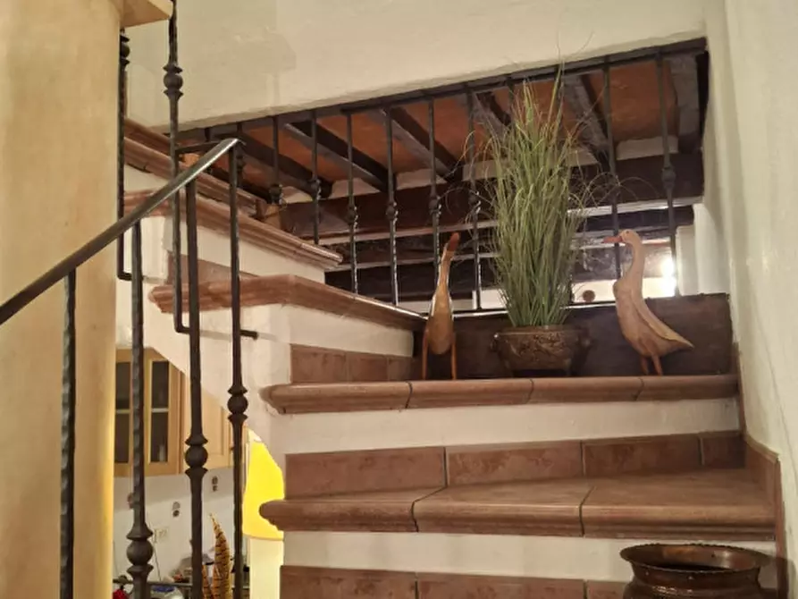 Immagine 5 di Casa indipendente in vendita  a Torrita Di Siena