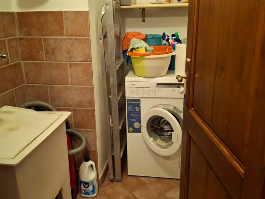 Immagine 11 di Casa indipendente in vendita  a Torrita Di Siena