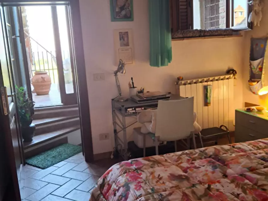 Immagine 13 di Casa indipendente in vendita  a Torrita Di Siena