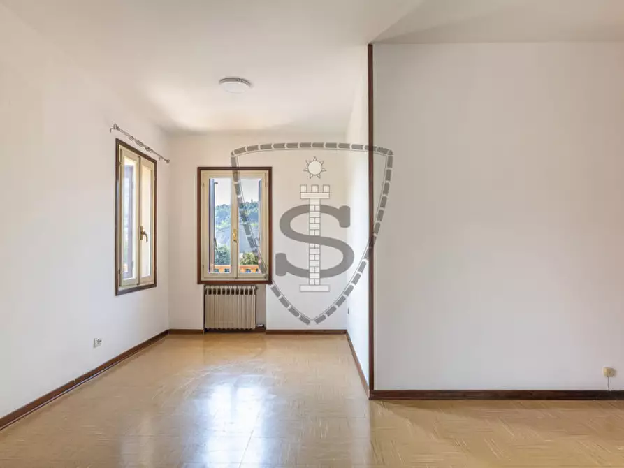 Immagine 5 di Appartamento in vendita  in Via Olivi, 8 Possagno a Possagno