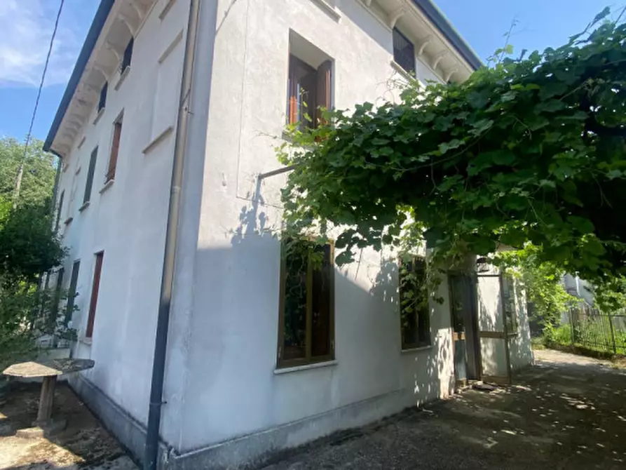 Immagine 7 di Casa bifamiliare in vendita  in Via San Cristoforo a Costabissara