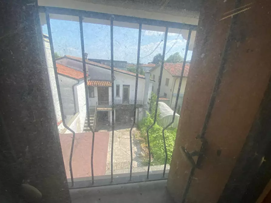 Immagine 18 di Casa bifamiliare in vendita  in Via San Cristoforo a Costabissara