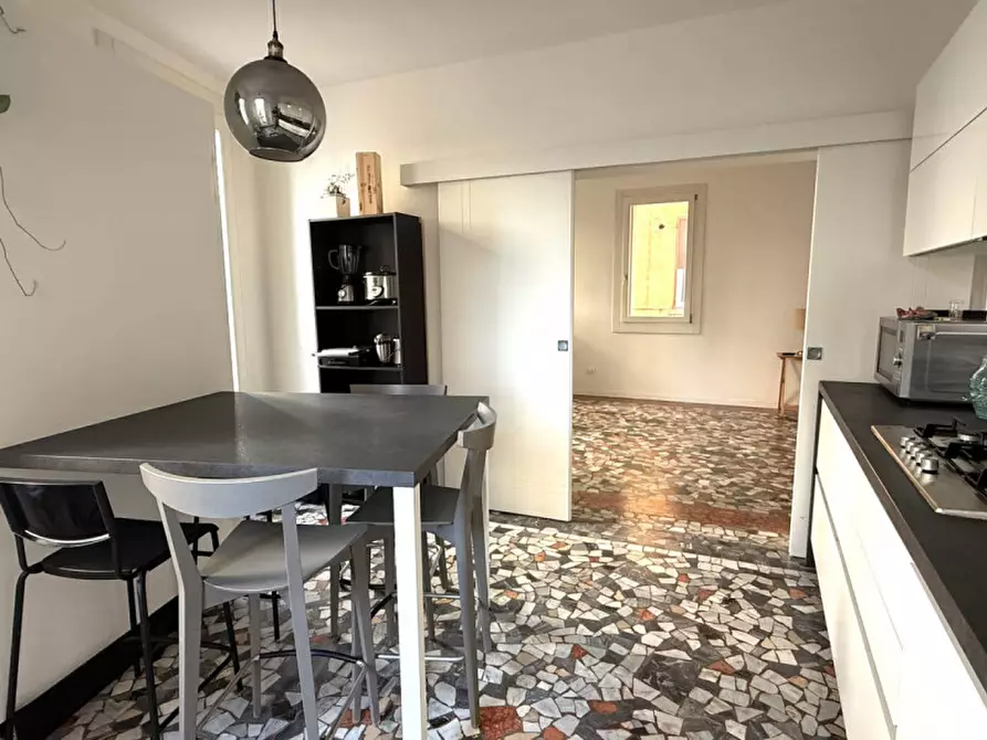 Immagine 4 di Appartamento in vendita  in Stradella del Garofolino a Vicenza