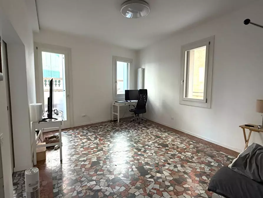 Immagine 10 di Appartamento in vendita  in Stradella del Garofolino a Vicenza