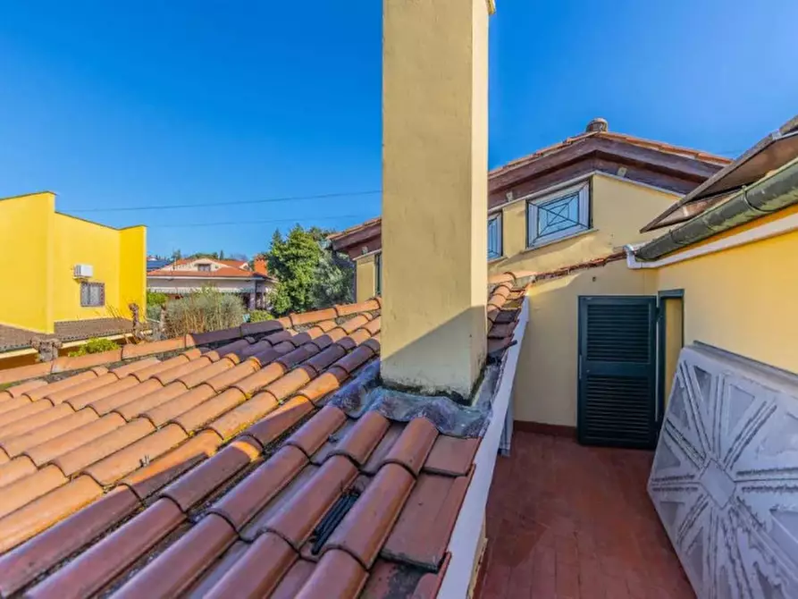 Immagine 17 di Casa bifamiliare in vendita  in Via dell'Ariete a Guidonia Montecelio