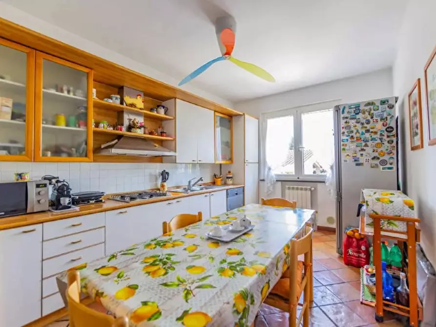 Immagine 18 di Casa bifamiliare in vendita  in Via dell'Ariete a Guidonia Montecelio