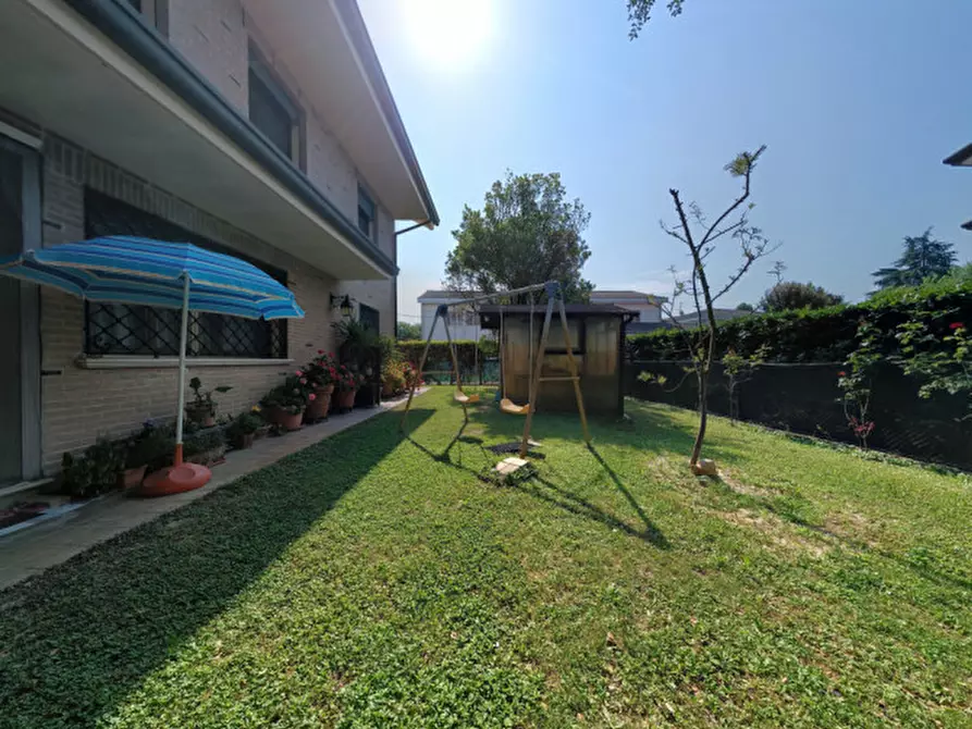 Immagine 59 di Villa in vendita  a Vigonovo