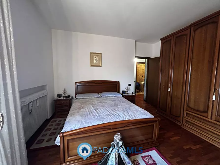 Immagine 6 di Appartamento in vendita  in VIA VINCIGUERRA a Padova