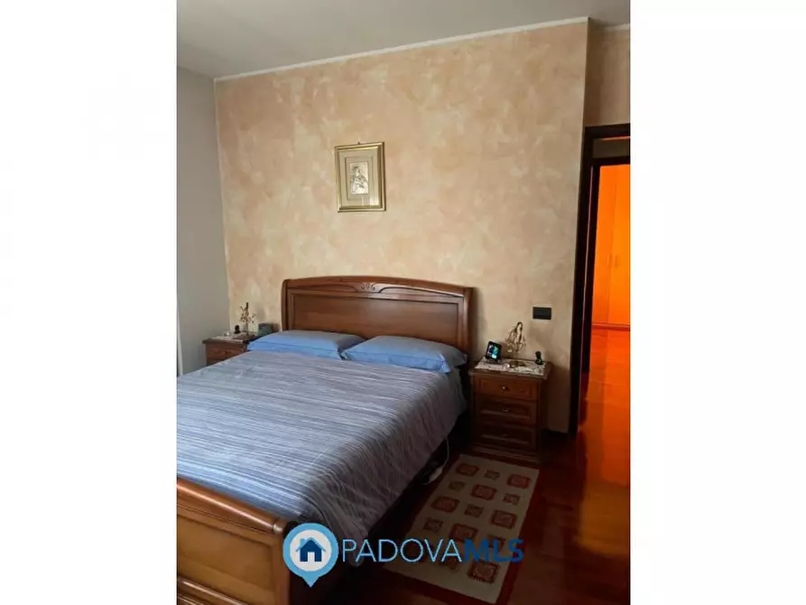 Immagine 12 di Appartamento in vendita  in VIA VINCIGUERRA a Padova