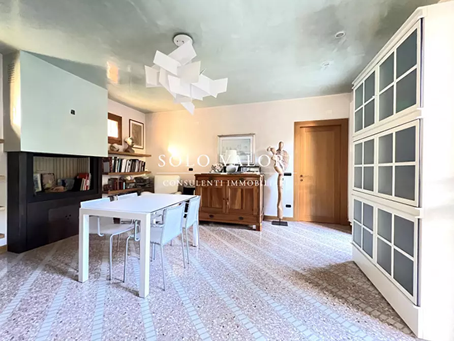 Immagine 15 di Villa in vendita  a Castelfranco Veneto