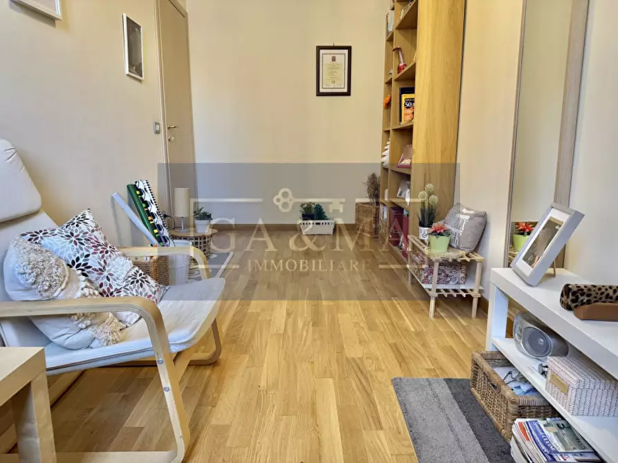 Immagine 18 di Appartamento in vendita  a Parma