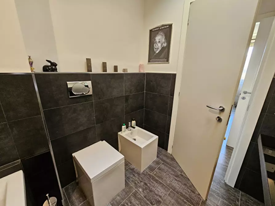 Immagine 45 di Attico in vendita  in Via Treviso 29g a Foligno