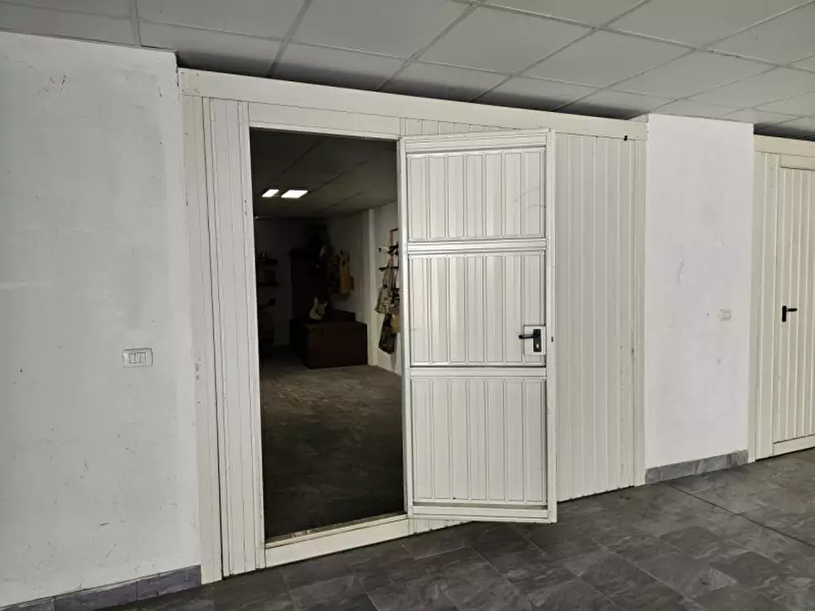 Immagine 48 di Attico in vendita  in Via Treviso 29g a Foligno