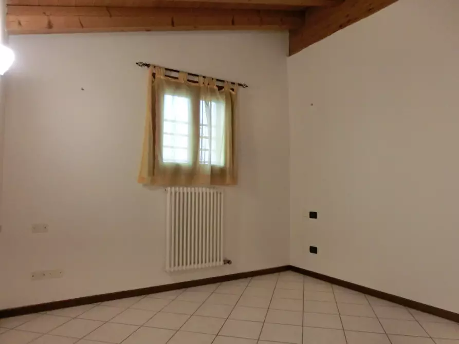 Immagine 8 di Appartamento in vendita  in Via Felice Polanzani a Salzano