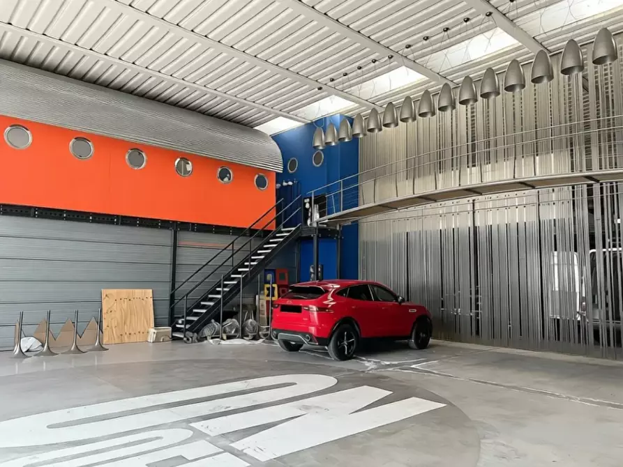 Immagine 3 di Capannone industriale in affitto  in Via Roma a Lonigo