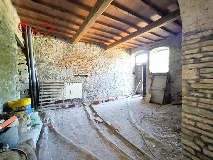 Immagine 4 di Villetta a schiera in vendita  in SP87 a Reggello