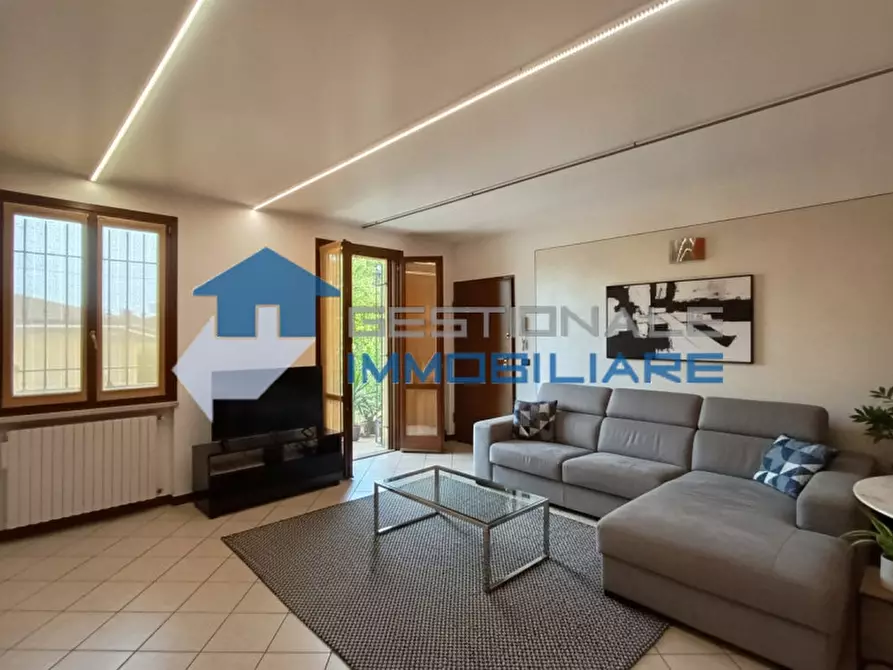 Immagine 5 di Appartamento in vendita  in Via San Martino 27 a Solferino