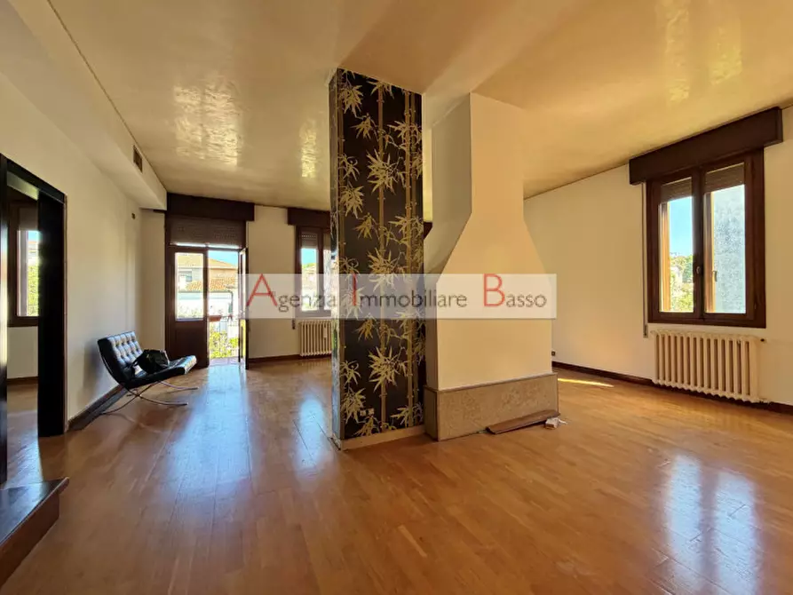 Immagine 6 di Casa bifamiliare in vendita  in via monte ASOLONE a Padova